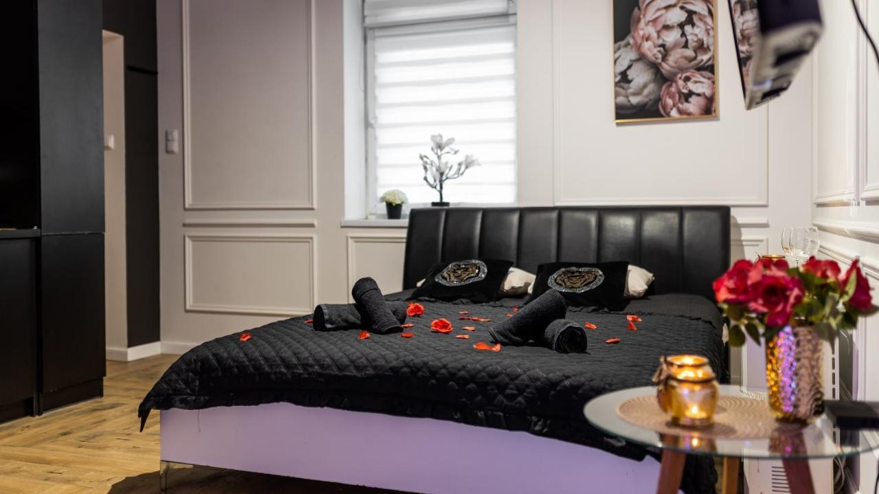 Zamoyskiego Jacuzzi Apartment Krakau Buitenkant foto