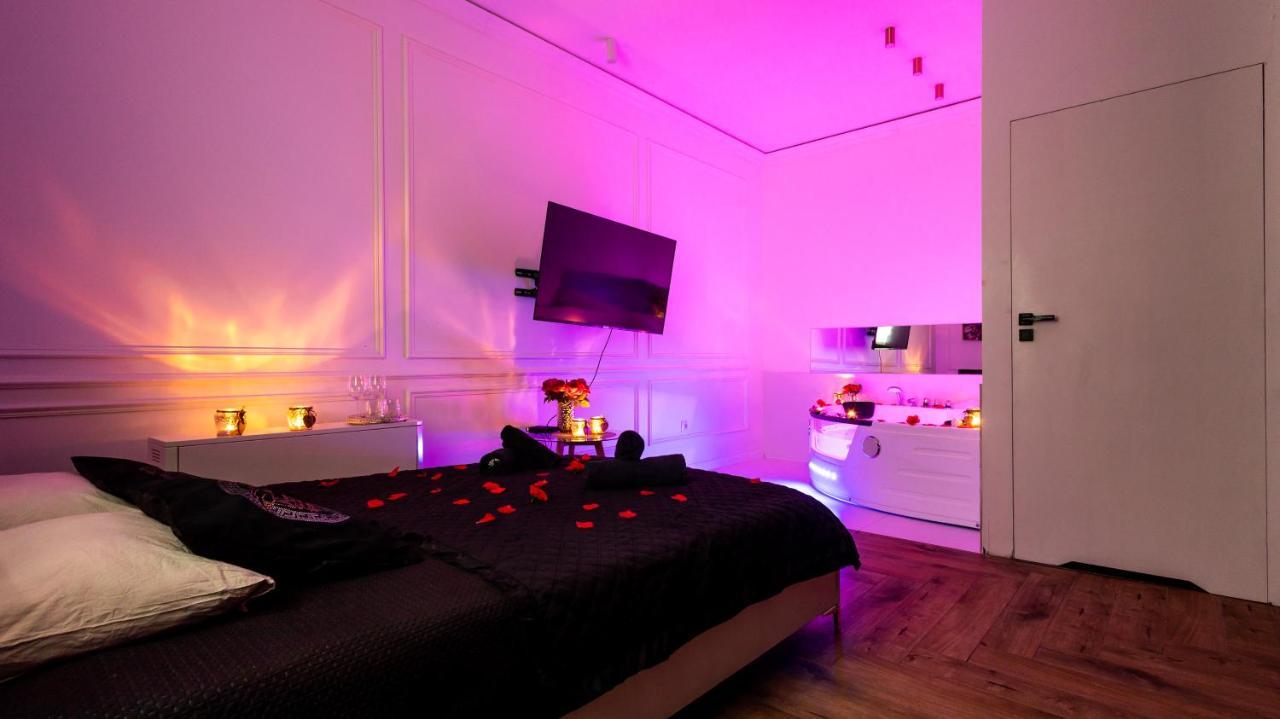 Zamoyskiego Jacuzzi Apartment Krakau Buitenkant foto