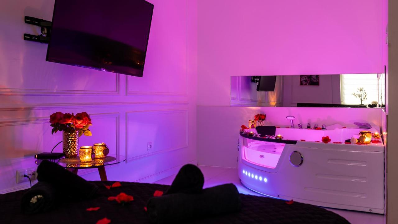 Zamoyskiego Jacuzzi Apartment Krakau Buitenkant foto